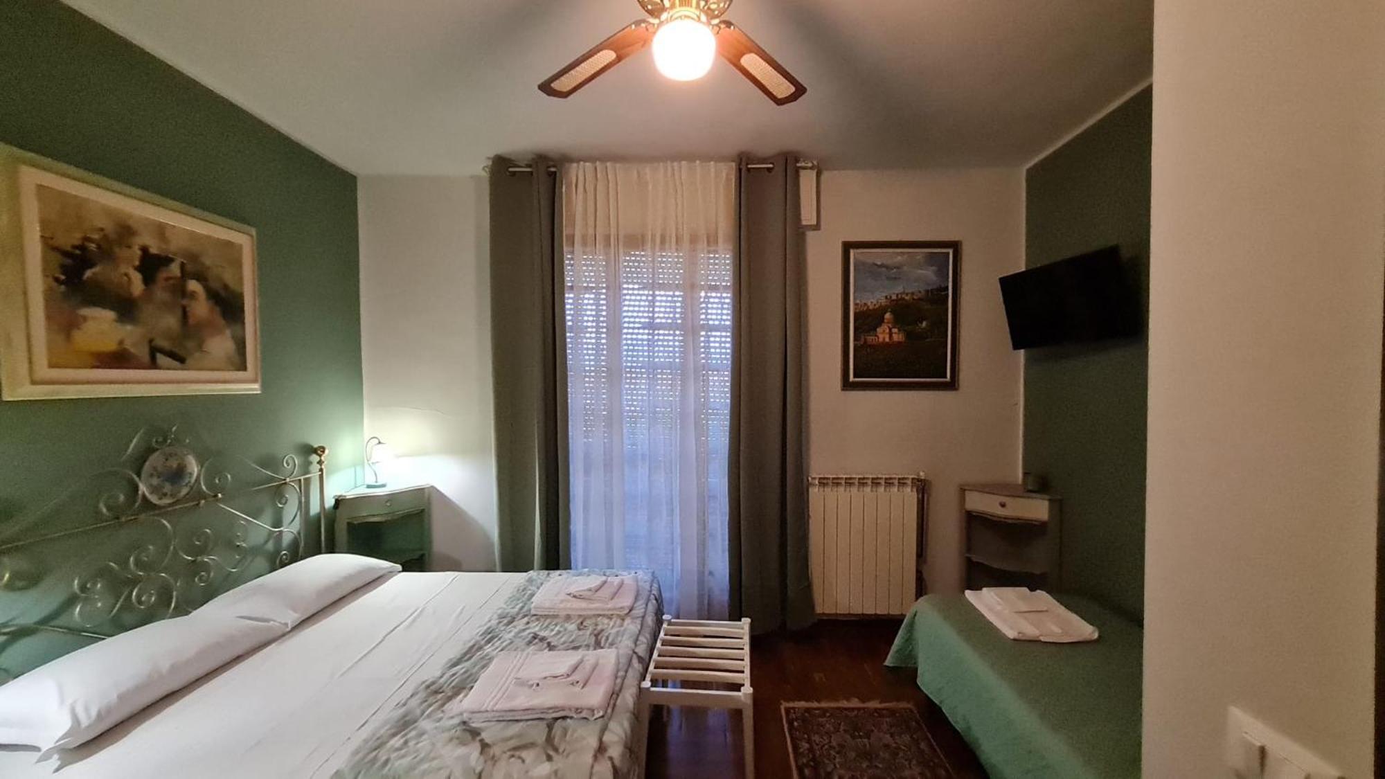 Dreibettzimmer